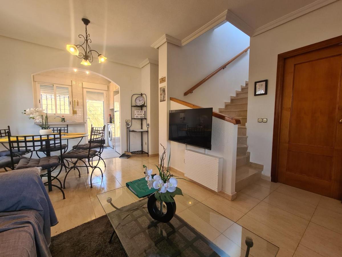 Velo Villa W/ A/C, Free Wi-Fi & Pool Near Benidorm Polop Eksteriør bilde
