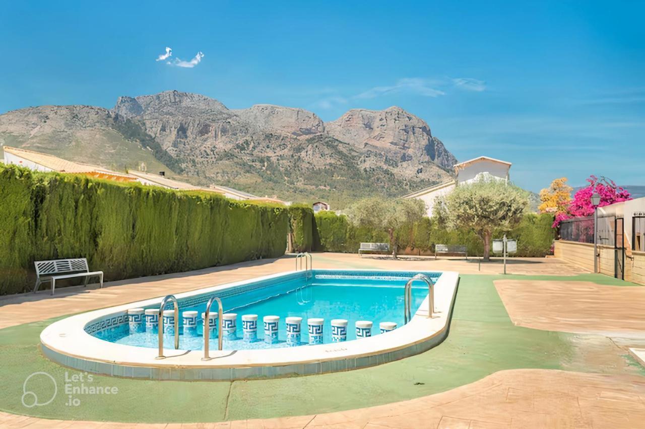 Velo Villa W/ A/C, Free Wi-Fi & Pool Near Benidorm Polop Eksteriør bilde